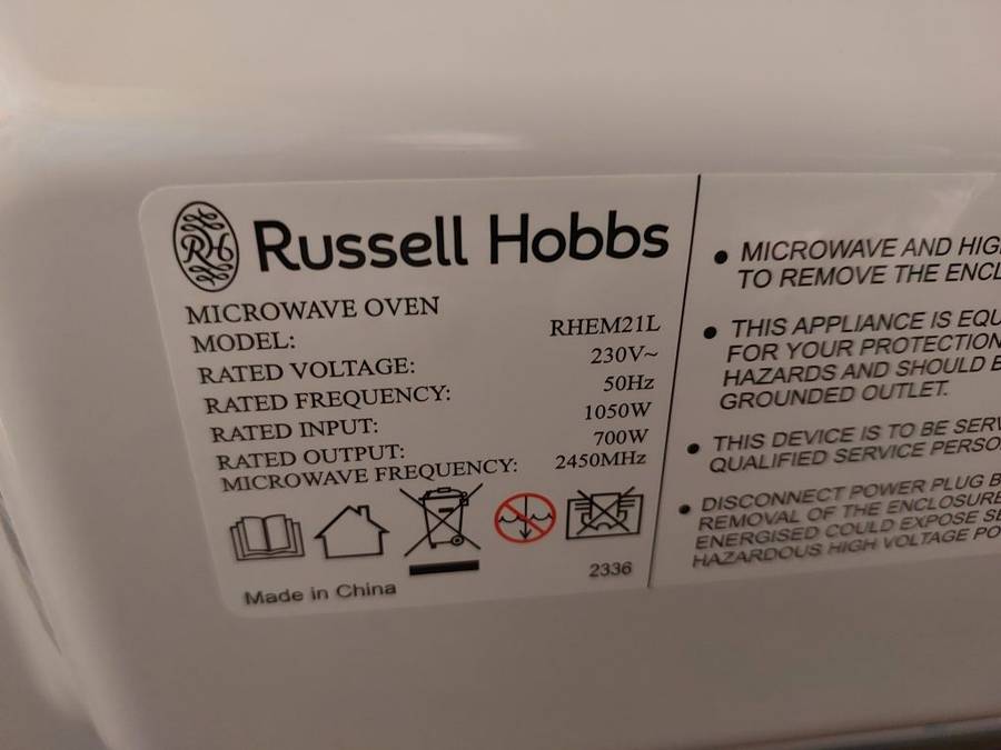 Russel-Hobbs model RHEM21L 20-litre 700 Watt mirror-front microwave oven - As new!