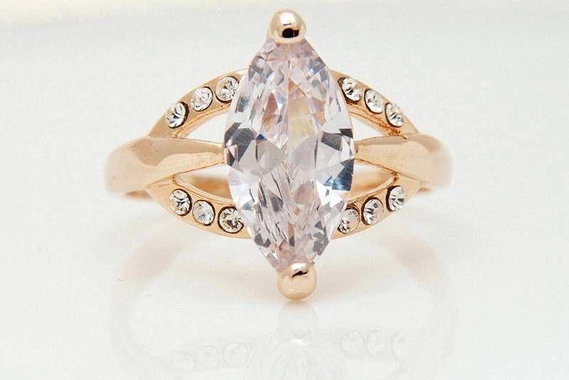 FASHION 10K Yellow Gold Filled White Sapphire Size: 7,5
