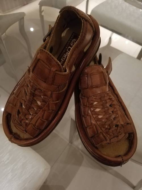 Genuine leather Omega Sandal Size 2