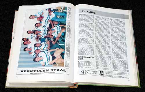 VRYSTAAT! 100 Jaar van Hardlooprugby -- Frikkie van Rensburg