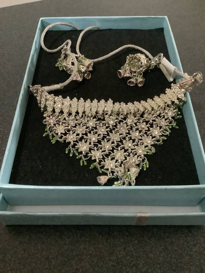 Vintage Jewellery set