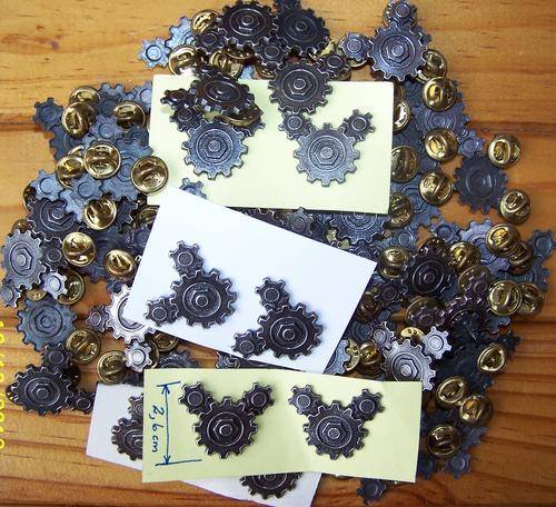 F5652 - **CLEARANCE** LOT OF 34 PAIRS South West Africa T/F Technical Serv. Collar Badges - ORIGINAL