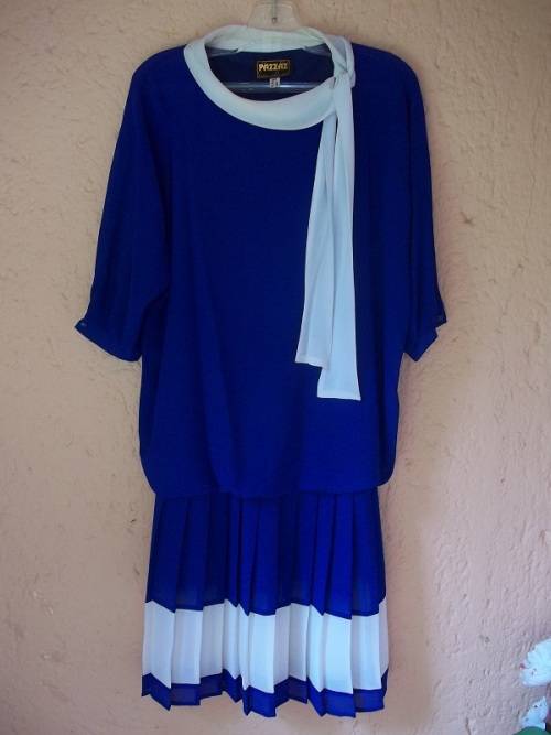 STUNNING RETRO STYLE BLUE PAZZAZ  DROPPED WAIST DRESS - SIZE 34
