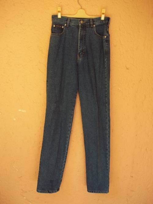 *** SALE *** SISSY BOY CLASSIC FIT DESIGNER JEANS -  size 9(33)