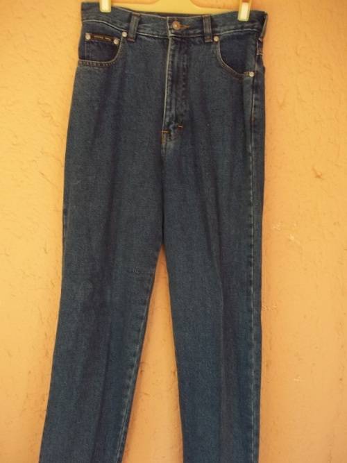 *** SALE *** SISSY BOY CLASSIC FIT DESIGNER JEANS -  size 9(33)