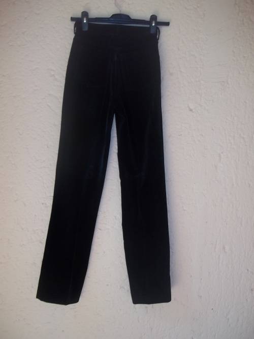 CLOWNS BLACK VELVET HIGH WAISTED VINTAGE JEANS - Size 33 (9) ( reserved for cookingdaniel ))
