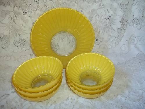 YELLOW VINTAGE DESERT BOWLS  - ONE LARGE AND SIX SMALL