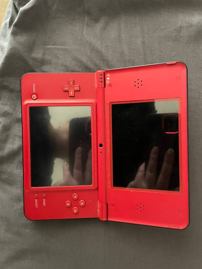 Nintendo DS XL Super Mario Bros 25th Anniversary Edition