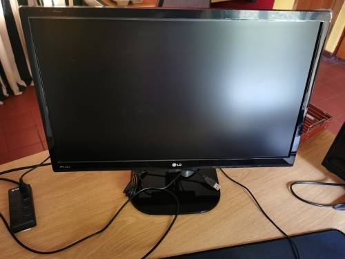 Desktop Gaming PC- I7 6700 3.4GHz - 512GB SSD - 4TB HARD DRIVE - GTX 1060 + (Monitor,Keyboard,Mouse)