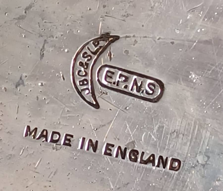 Town Criers Bell EPNS Cocktail shaker 8235\94