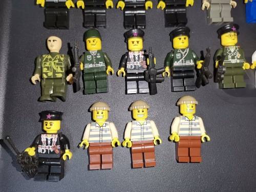 Lego mini figures