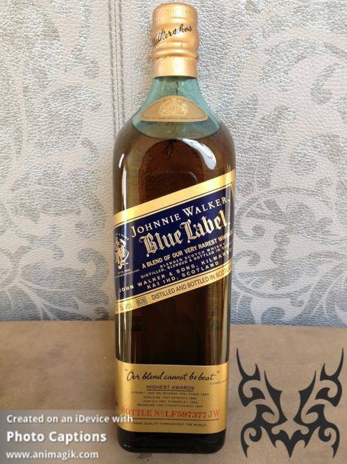 Johnny Walker Blue Label Whisky.750ml