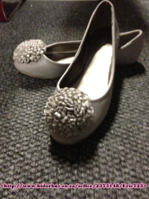 Winter Sale! Suede Pumps in Grey women shoe