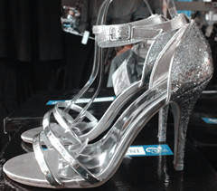***Christmas Sale*** ! Limited Stock Silver Glitter High Heel Sandal with Buckle Size 3-7