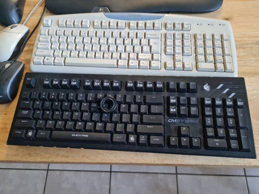 **Mechanical Keyboard** + Other keyboards and mice