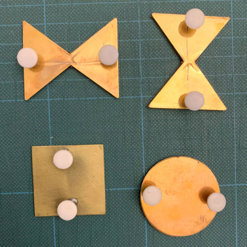 4 x Infantry company metal badges