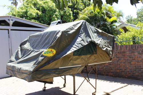 Echo 4x4 Rooftop Tent - 3 Person