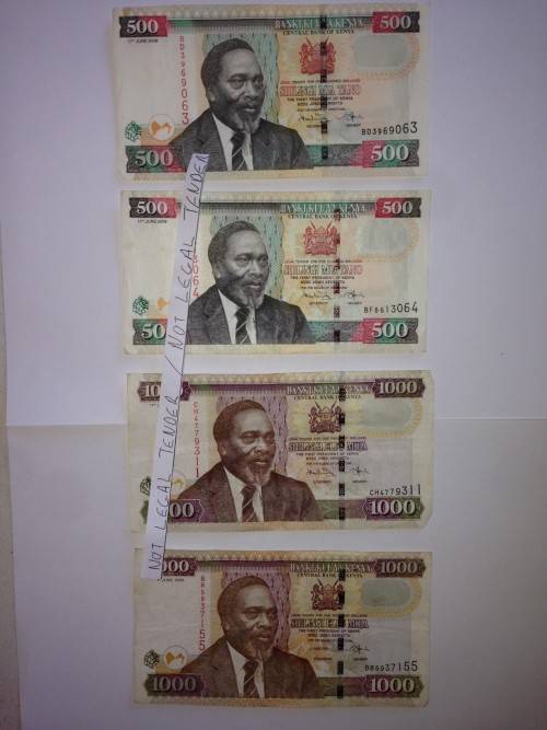Kenya Mzee J. Kenyatta lot of 7 notes. Condition as shown. Bid per lot.