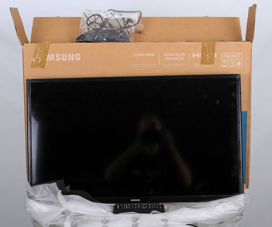 Samsung HD TV 5series - 80cm