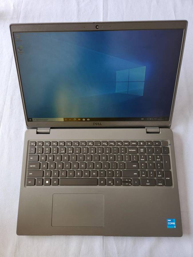 *13th gen i5!!!!* Dell Latitude 3540 i5-1335U,8GB,256GB - Windows 11 Pro - Warranty!