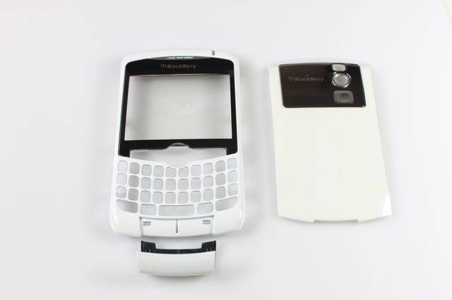 White - BlackBerry 8300/8310/8320 Replacement Housing-Bezel-Face
