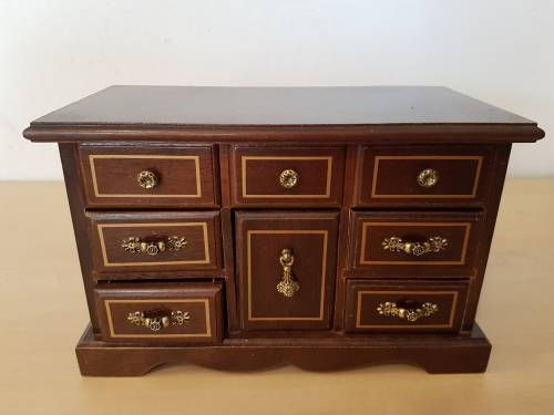 Vintage Musical Wooden Jewellery Box (Working)