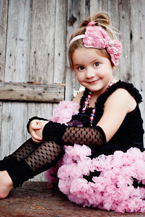 Smitten Flutter Pettitop - Black