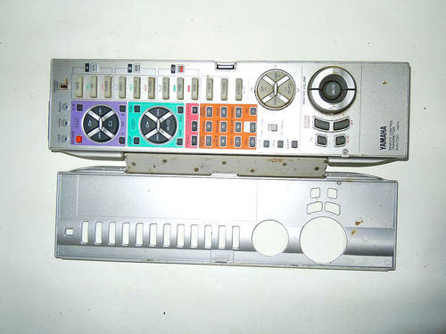 YAMAHA RAV130 remote control transmitter for home theater vv62710