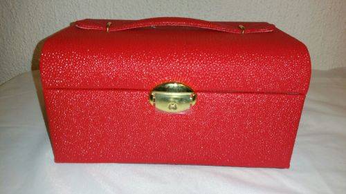 Leatherette Lockable Jewelry case