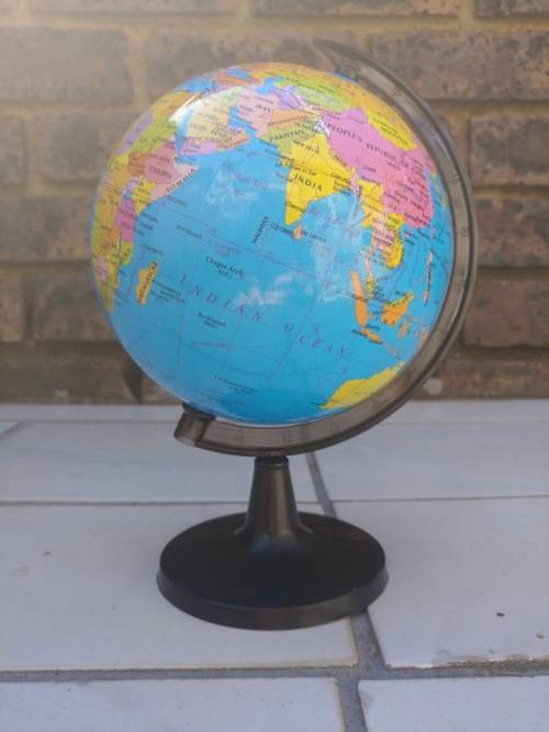 DESKTOP EARTH GLOBE WORLD MAP 14cm