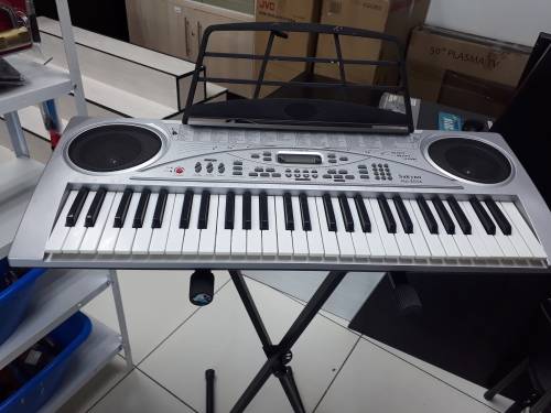 SAKYNO ELECTRONIC KEYBOAD