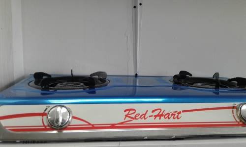 RED HART GAS STOVE