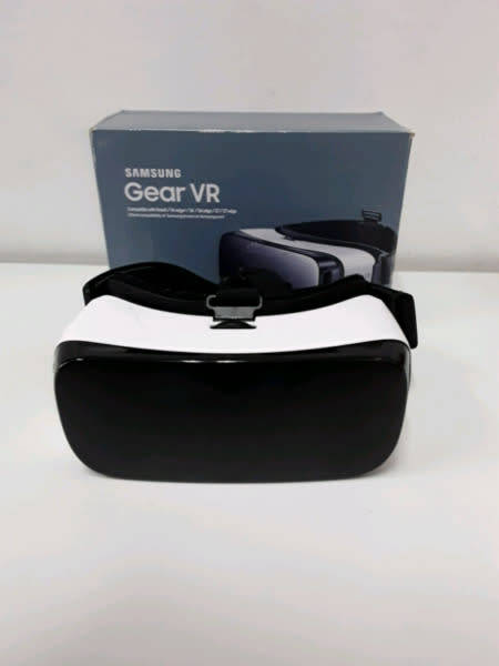 SAMSUNG GEAR VR