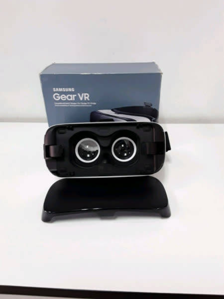 SAMSUNG GEAR VR
