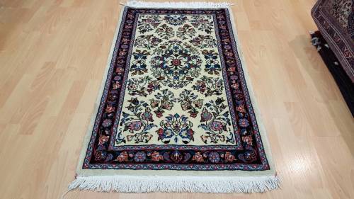 Very Fine Persian Sarough Carpet 125cm x 72cm Hand Knotted