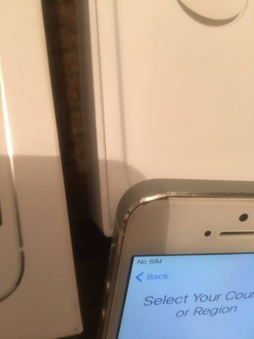 iPhone 5s 16GB with box