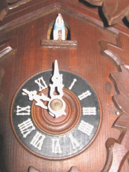 Vintage cuckoo clock