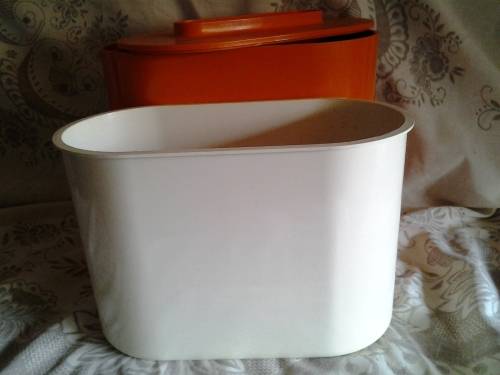 ICE BUCKET -- BRIGHT ORANGE - 3 PIECE - REMOVABLE ICE CONTAINER - RETRO 1970s -- EXCELLENT CONDITION