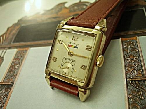 VINTAGE 1940'S BENRUS - ENDURABLE - WITH RED, YELLOW, BLUE LOGO