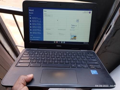 Dell Chromebook laptop 11
