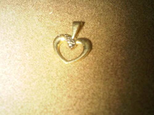 9ct Gold Heart Pendant