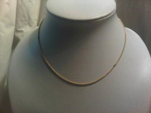 Beautiful 9ct Gold Necklace