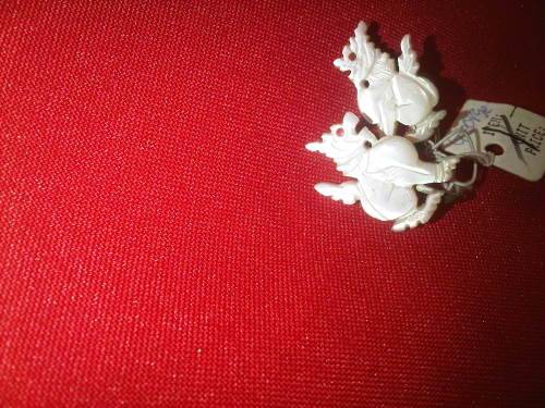Vintage Mother Of Pearl Fuu Dog Earings