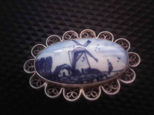 Vintage Dutch Silver Delft Brooch
