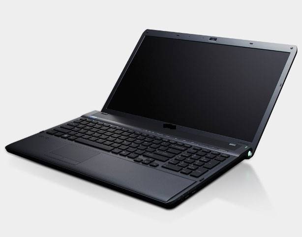 i7 PROLINE W258EU with Solid Slate HDD 6gig Ram +++