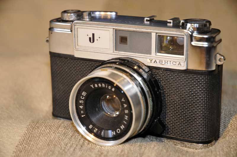 Yashika J 35mm Rangefinder Camera