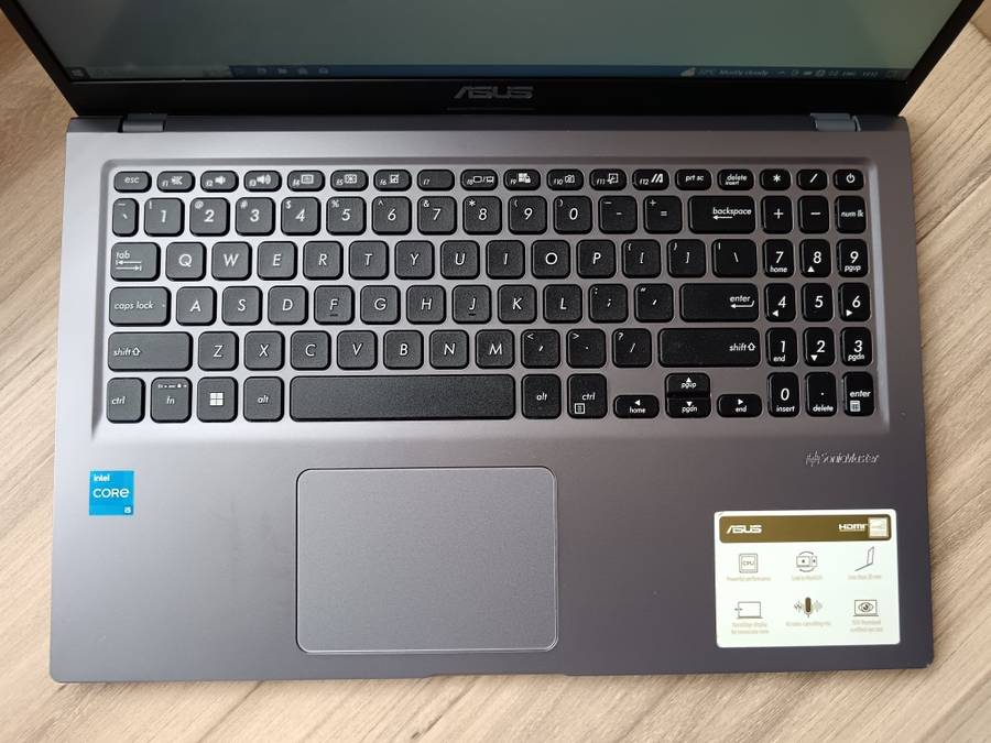 Asus Vivobook X515EA I5 11th Gen + Free Laptop Bag