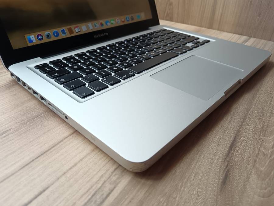 I5 Macbook Pro 13inch Mid 2012 + Free Laptop Bag