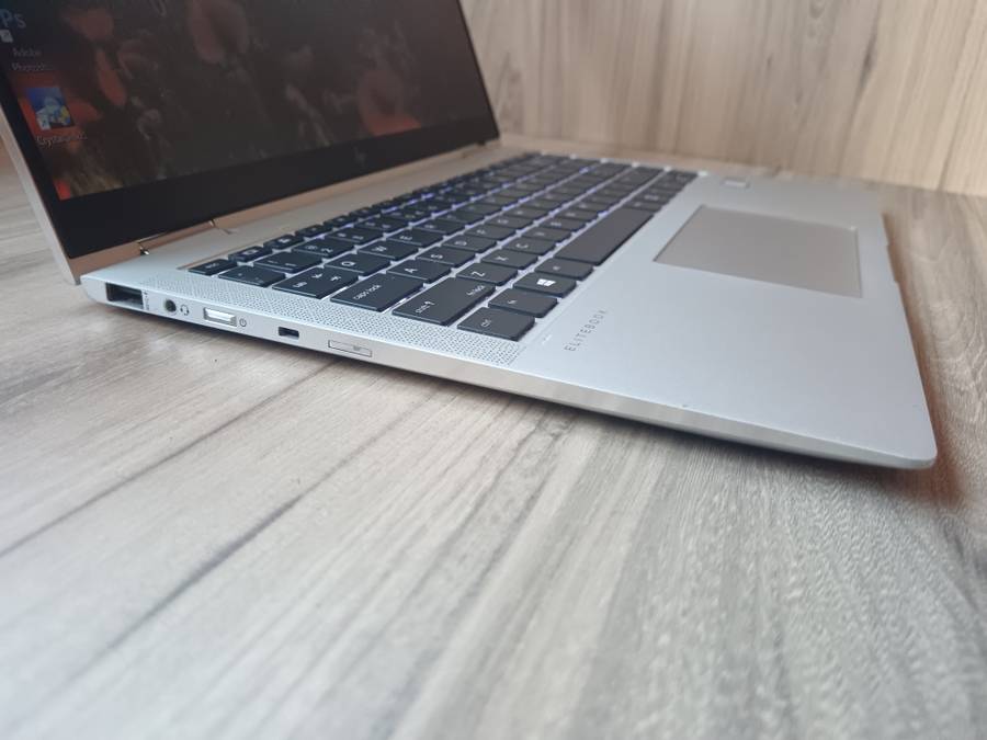 HP EliteBook X360 1040 G6 (2-in-1) Intel Core I7 + Free Laptop Bag