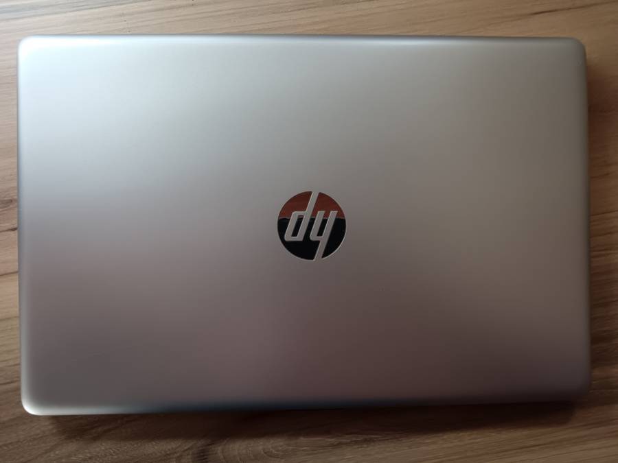 Hp Laptop 15 AMD Ryzen 5 3500U + Free Laptop Bag